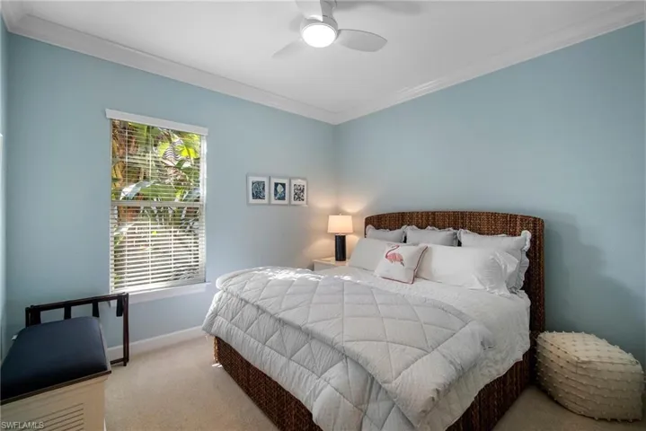 8788  Mustang Island  CIR, Naples, FL 34113