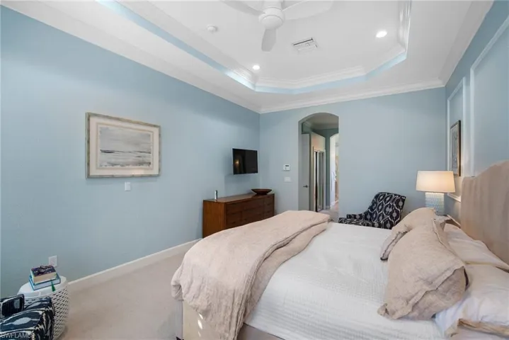 8788  Mustang Island  CIR, Naples, FL 34113
