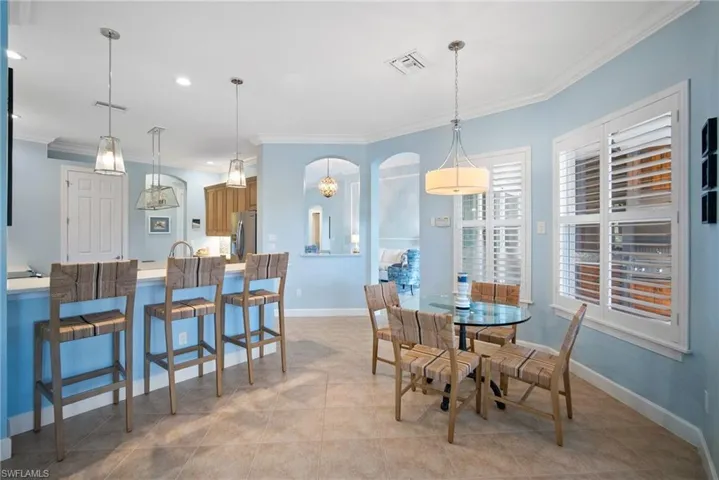 8788  Mustang Island  CIR, Naples, FL 34113