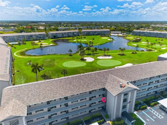 14751 Hole In 1 Cir 205, Fort Myers, Florida 33919