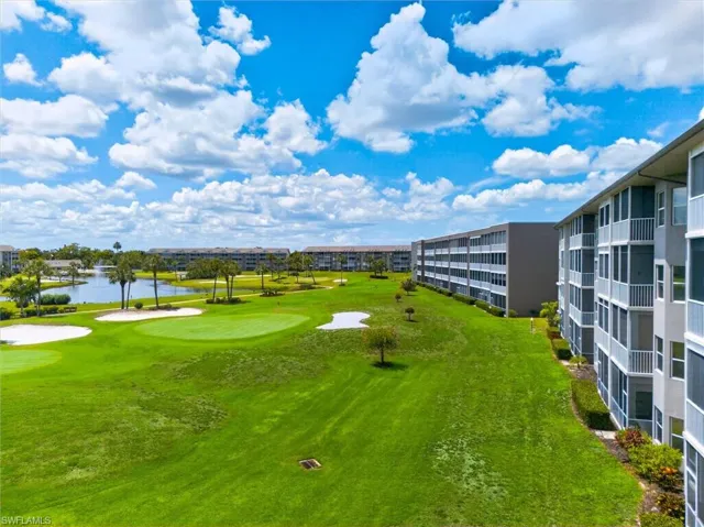 14751 Hole In 1 Cir 205, Fort Myers, Florida 33919
