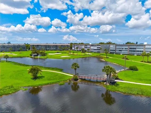 14751 Hole In 1 Cir 205, Fort Myers, Florida 33919