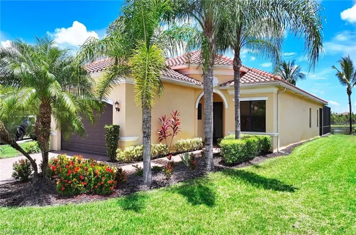 3583  Beaufort  CT, Naples, FL 34119