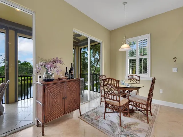 Breakfast Nook