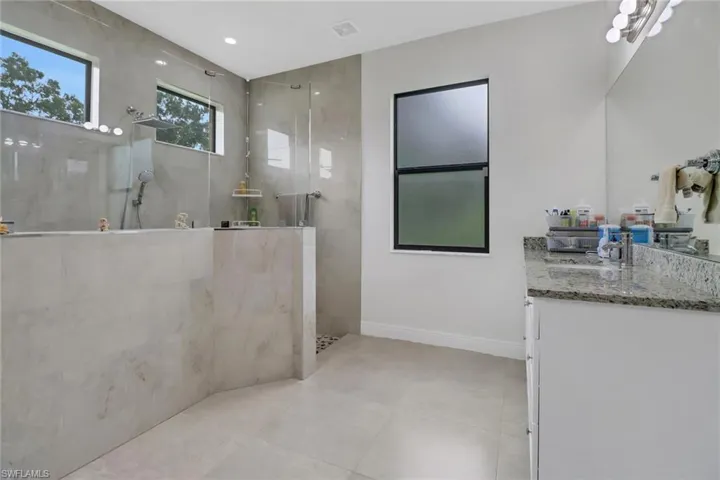 5845 Desoto Blvd N, Naples Fl 34120