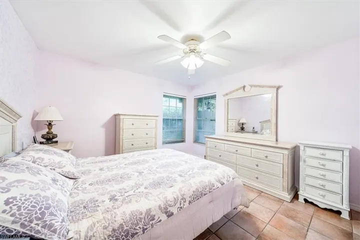 3388 Hanover CT, NAPLES FL 34112