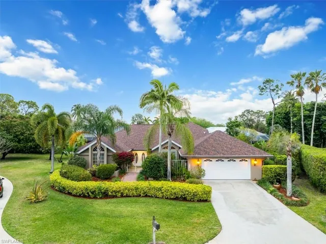3388 Hanover CT, NAPLES FL 34112