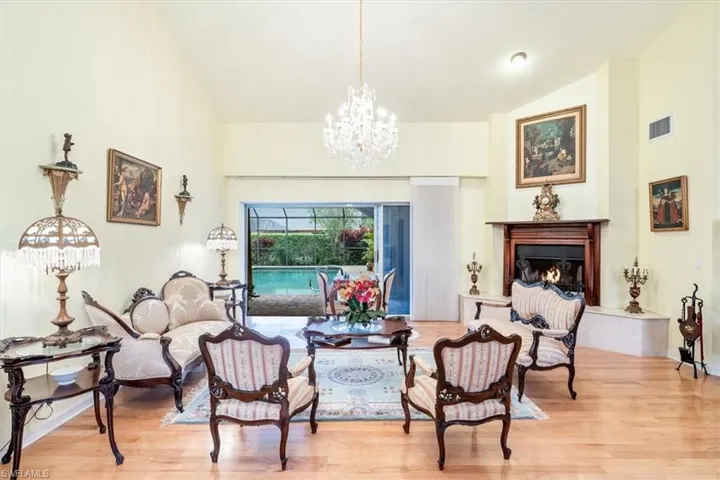 3388 Hanover CT, NAPLES FL 34112