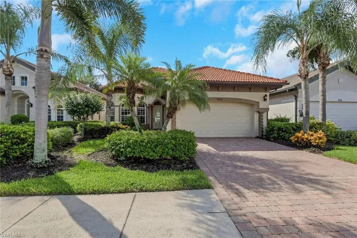 7832 Valencia Ct, Naples, Florida 34113