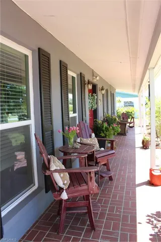 1605  Oakley  AVE, Fort Myers, FL 33901
