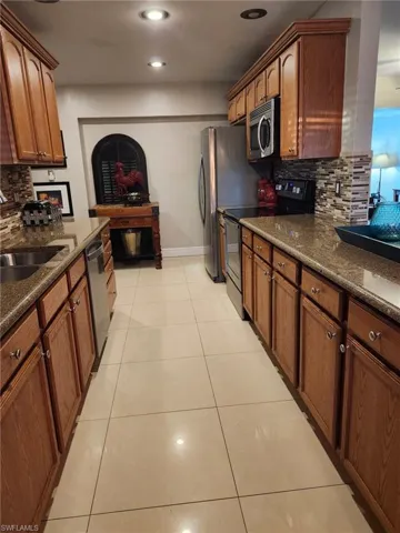 1605  Oakley  AVE, Fort Myers, FL 33901