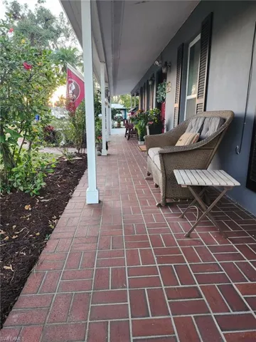 1605  Oakley  AVE, Fort Myers, FL 33901