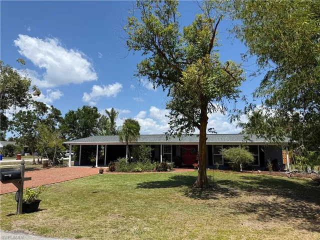 1605  Oakley  AVE, Fort Myers, FL 33901