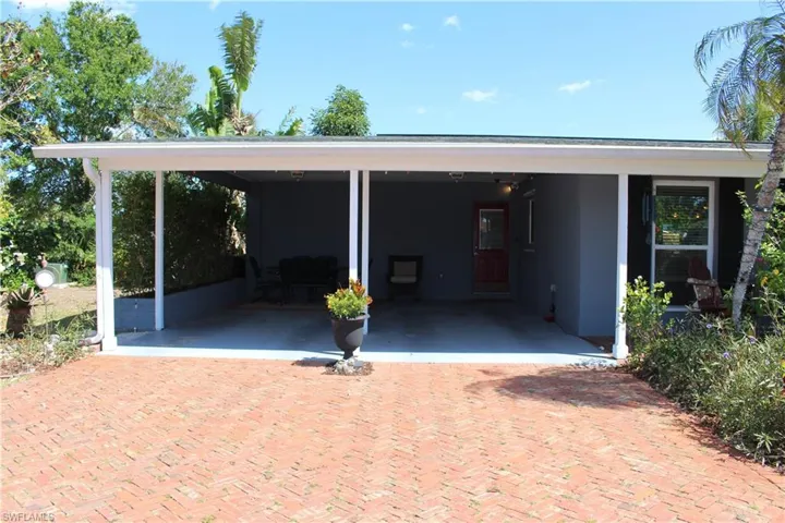1605  Oakley  AVE, Fort Myers, FL 33901