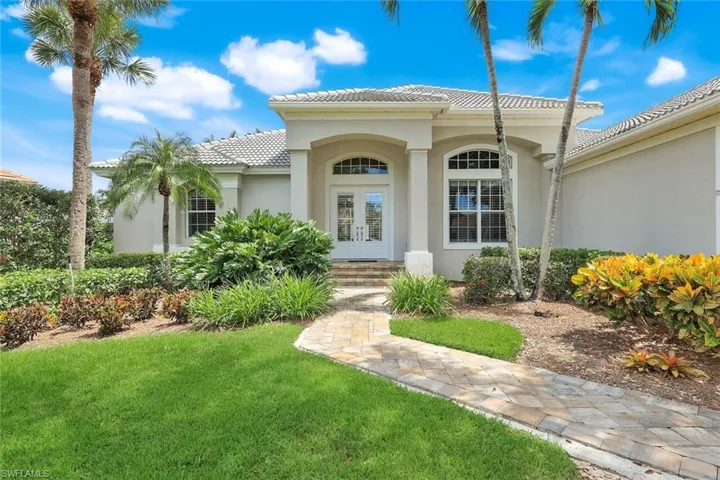 1932  Springberry  CIR, Naples, FL 34109