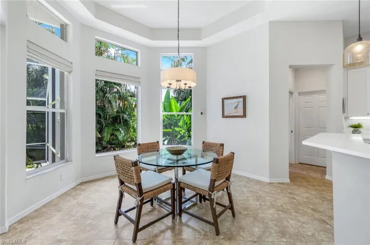 1932  Springberry  CIR, Naples, FL 34109