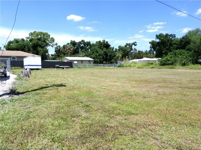 444  Redlin  ST, North Fort Myers, FL 33903