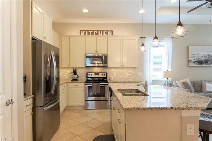 11518  Golden Oak  TER, Fort Myers, FL 33913