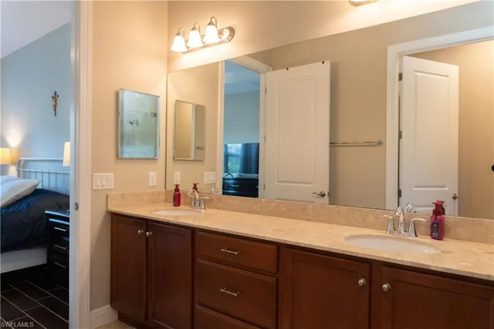 11518  Golden Oak  TER, Fort Myers, FL 33913