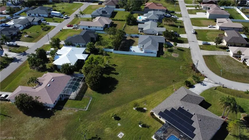 1202 Sw 13th Ter, Cape Coral Fl 33991