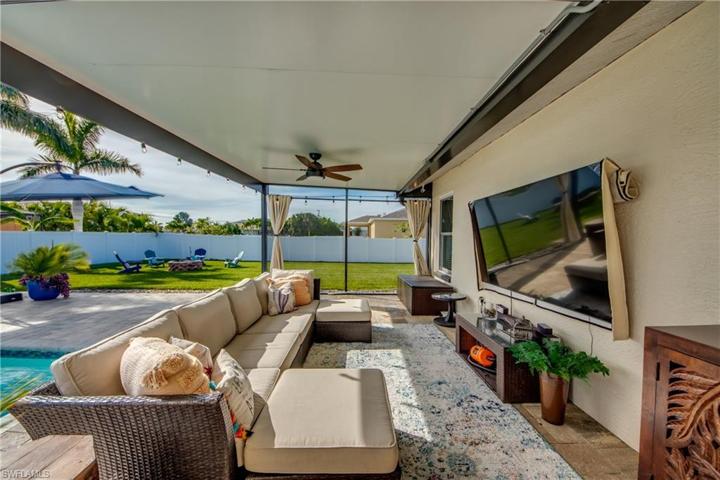 The outdoor lanai is a true extension of living space - it is curently set up with an outdoor living area, dining area and multiple sun areas!  Lots of shade and plenty of sun - the best of both worlds!