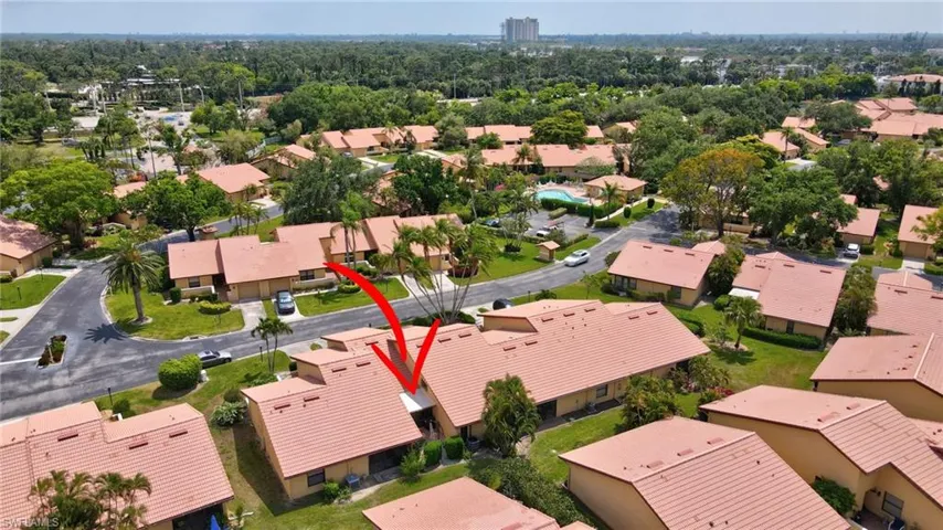 5360  Governors  DR, Fort Myers, FL 33907