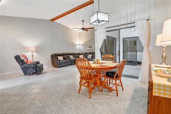 5360  Governors  DR, Fort Myers, FL 33907