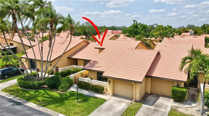 5360  Governors  DR, Fort Myers, FL 33907