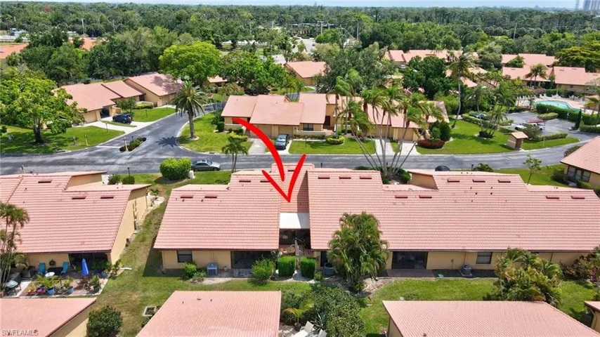 5360  Governors  DR, Fort Myers, FL 33907