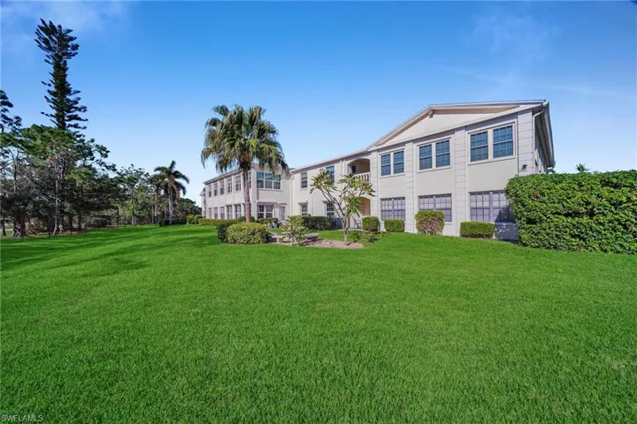 13540 Stratford Place Cir 202, Fort Myers, Florida 33919