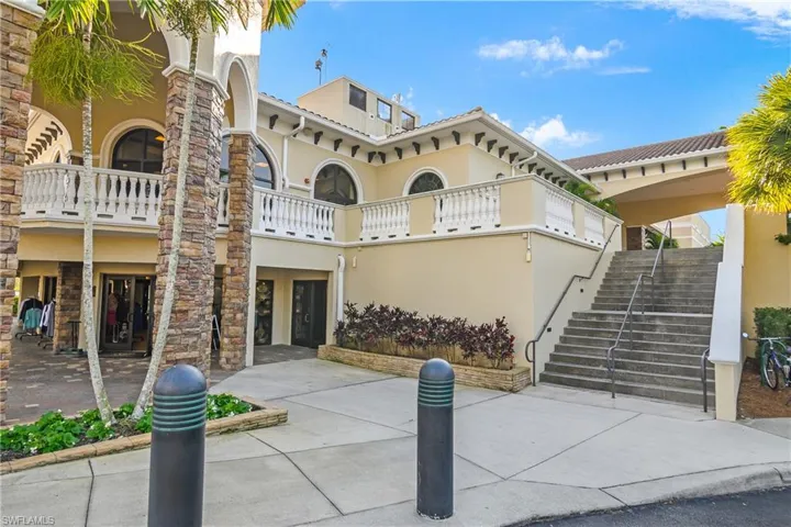 Pro shop leading to main amenities center