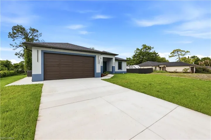 3805  17th W ST, Lehigh Acres, FL 33971