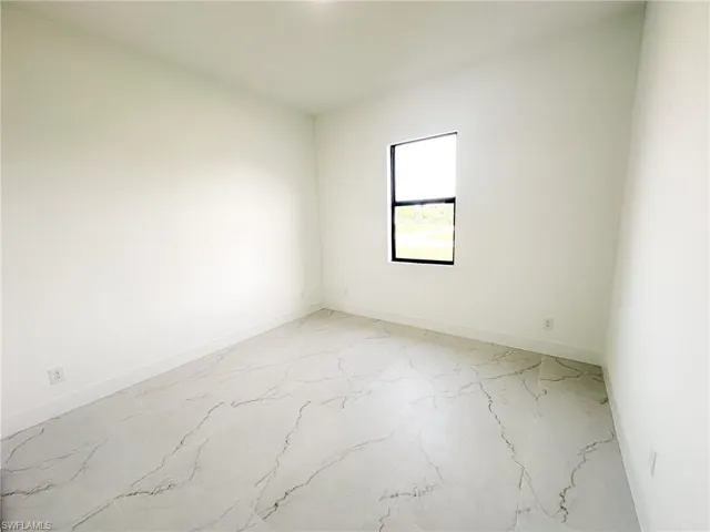 2902  23rd W ST, Lehigh Acres, FL 33971