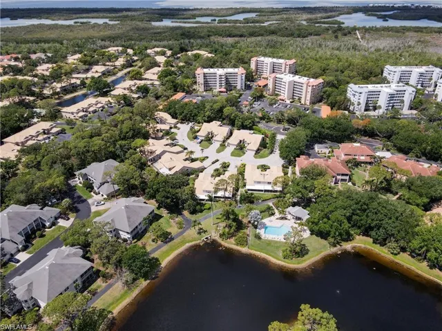 Sea Pines II consists of 8 buildings/16 residences and a private pool.