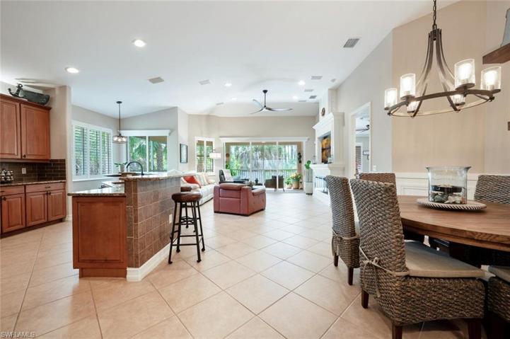 Breakfast Bar with Tile Detailing. Open Living/Dining Floor Plan.