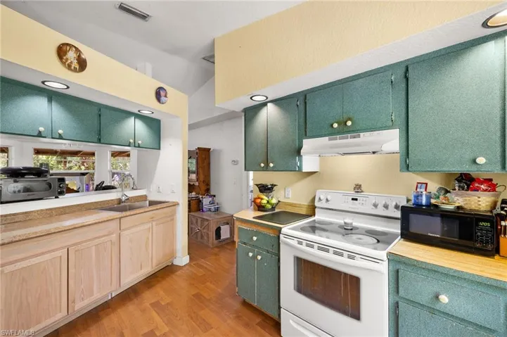 2320  16th NE ST, Naples, FL 34120