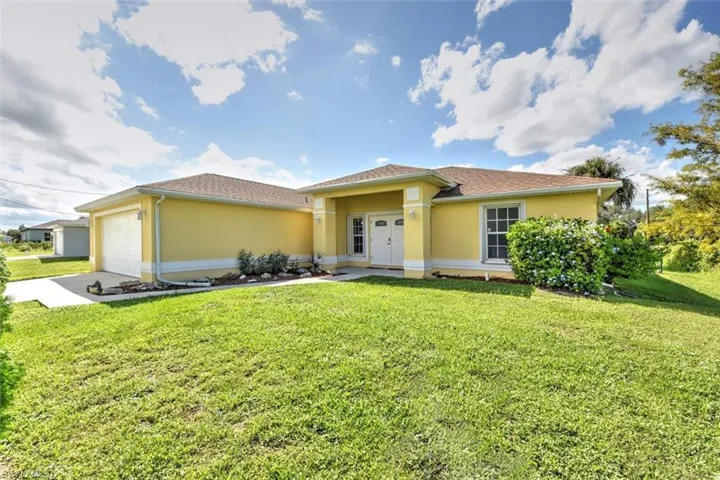 1061 S Naples St, Labelle Fl 33935