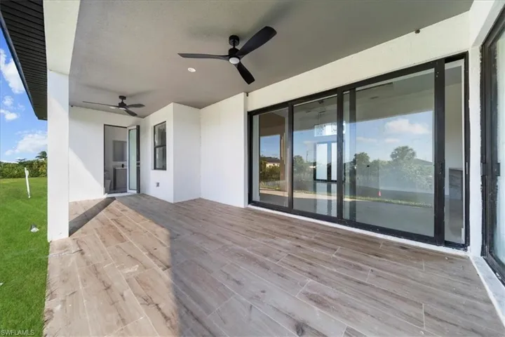 View of patio / terrace with a ceiling fan