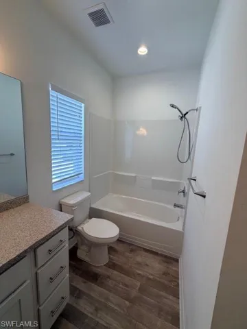 13420 Hidden Palms Cv 26, Fort Myers, Florida 33908