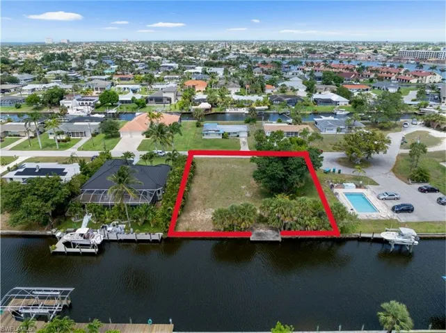 5115 Manor Ct, Cape Coral, Florida 33904
