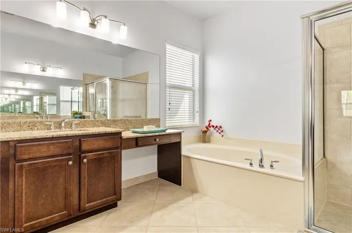 11164  Sparkleberry  DR, Fort Myers, FL 33913