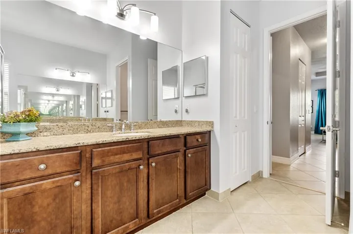 11164  Sparkleberry  DR, Fort Myers, FL 33913