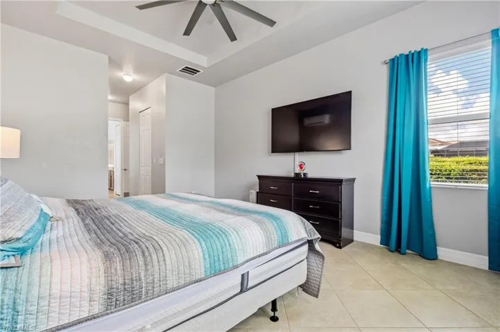 11164  Sparkleberry  DR, Fort Myers, FL 33913