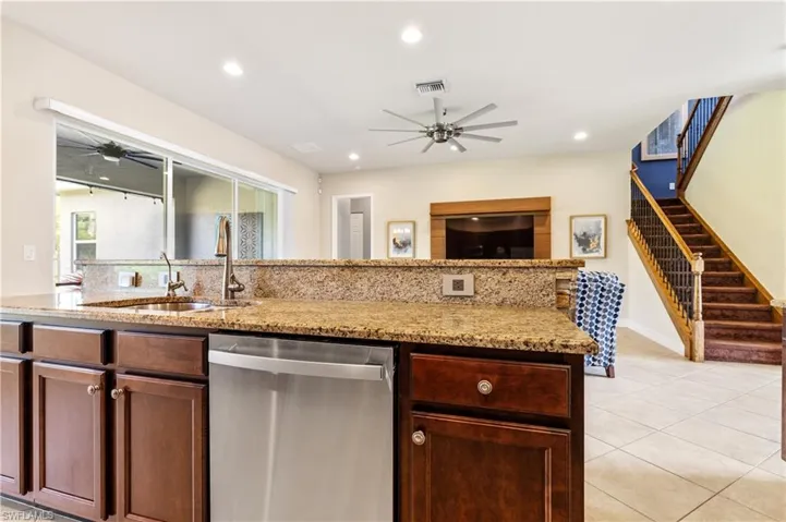 11164  Sparkleberry  DR, Fort Myers, FL 33913