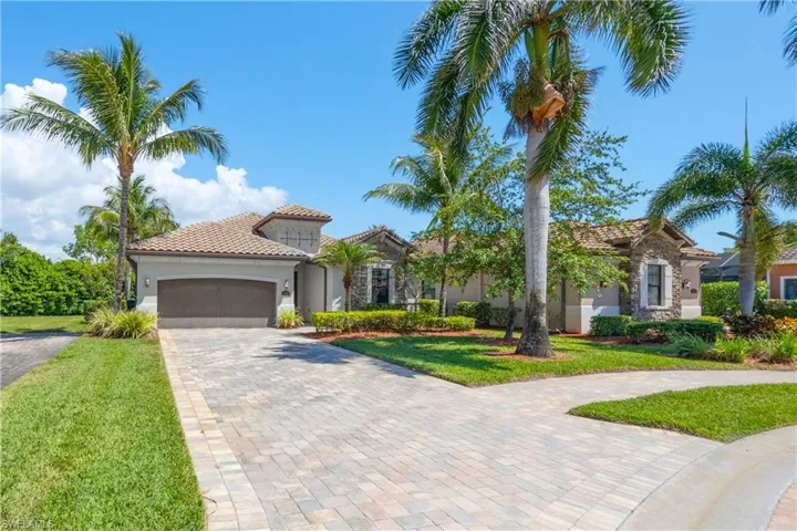 9234 Veneto Pl, Naples, Florida 34113