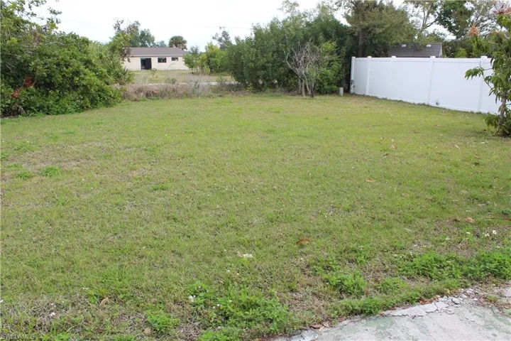 5726 Kenwood DR, NORTH PORT FL 34287