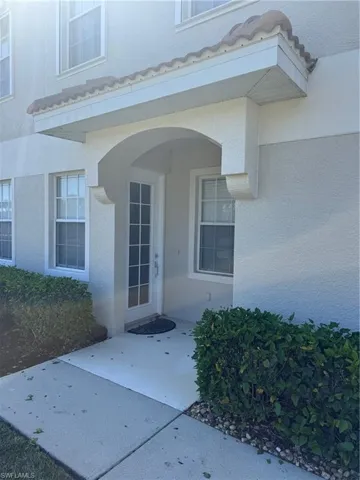 3063 Horizon Ln 1501, Naples, Florida 34109