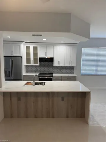 3063 Horizon Ln 1501, Naples, Florida 34109