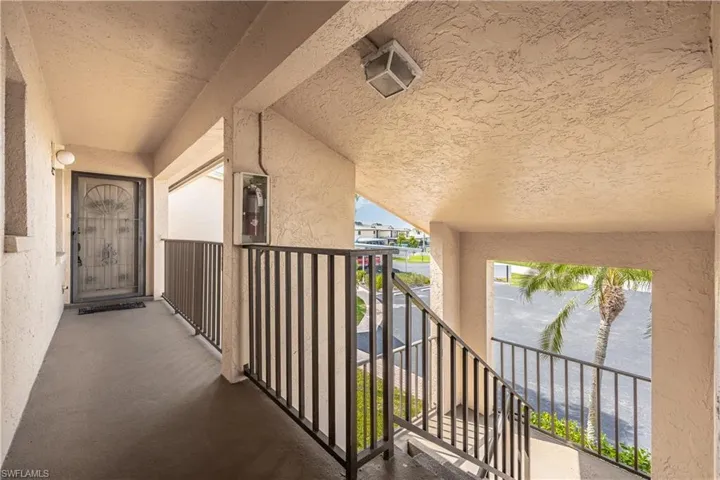 3714 Se 12th Ave 204, Cape Coral, Florida 33904