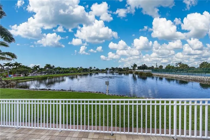 930 High Tide Ln, Fort Myers Beach, Florida 33931